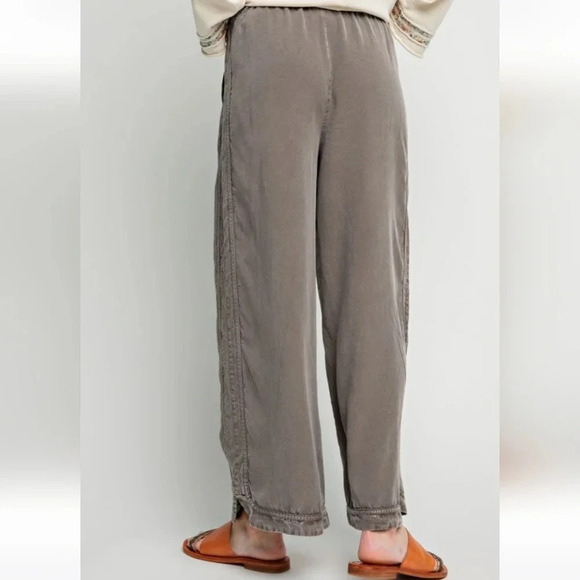 New Easel Mineral Washed Soft Twill Wide Leg Pants - Picture 4 of 5